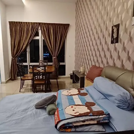 Paradise Sovo Austin Height 4-5Pax Johor Bahru Exterior photo